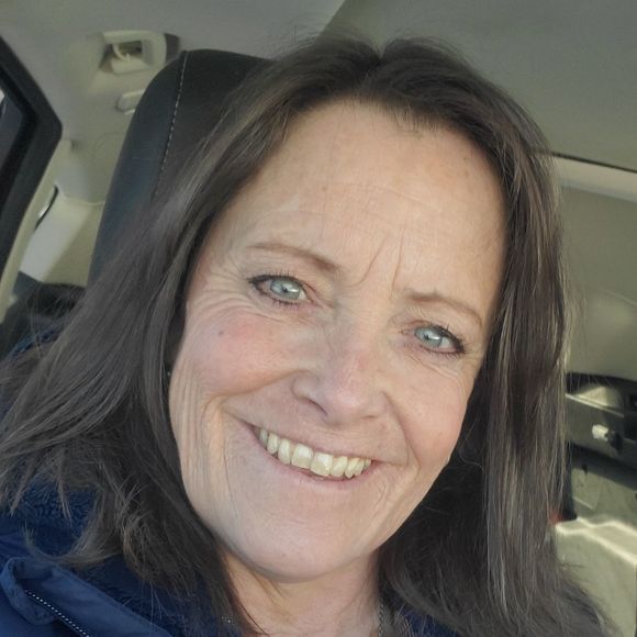 Meet your Posher, Michele - Picture 1 of 1